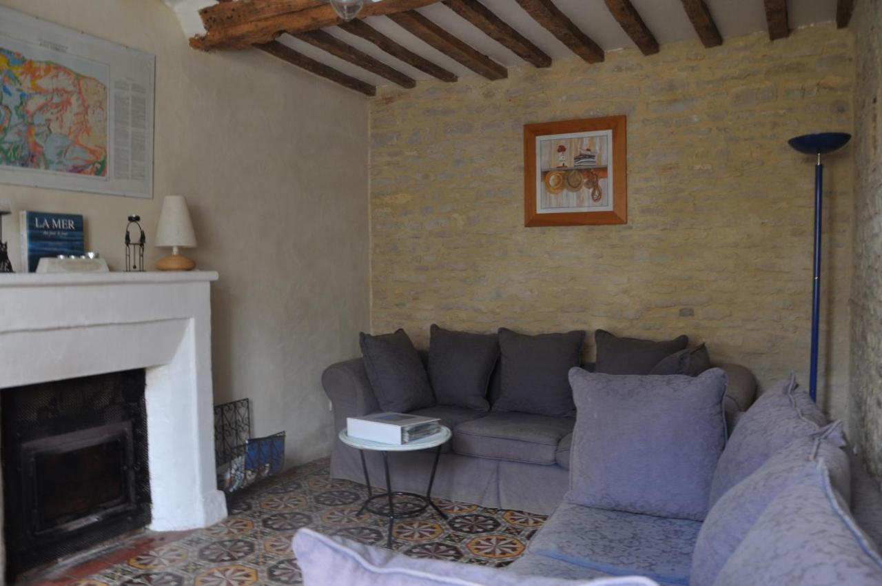 Le Petit Clos Du Bessin Longues-sur-Mer Экстерьер фото